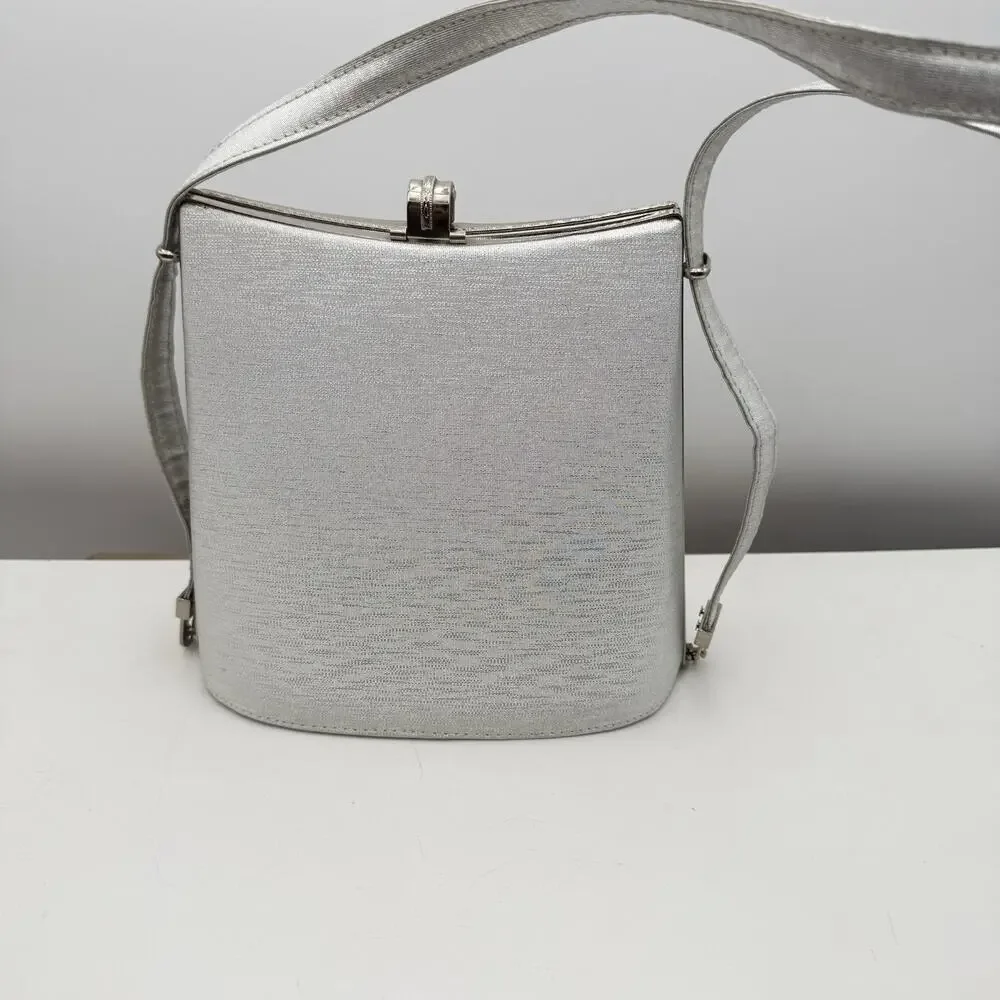 Vintage Metallic Silver Hard Shell Shoulder/Crossbody Bag Adjustable Strap EUC‎